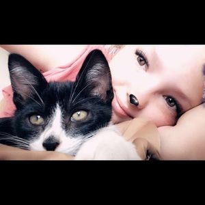 Meet your Posher, Lillian